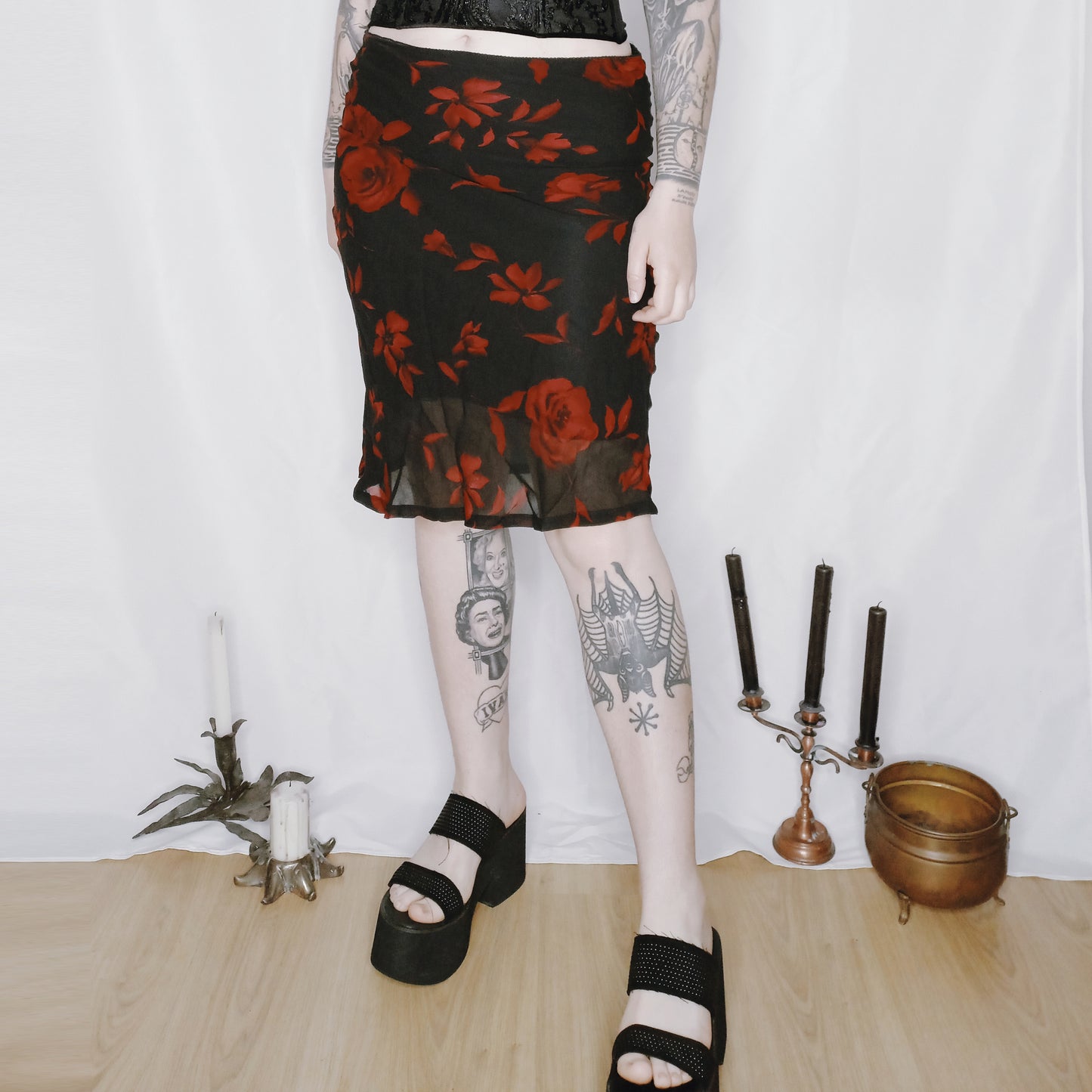 Red Roses Mesh Skirt - M