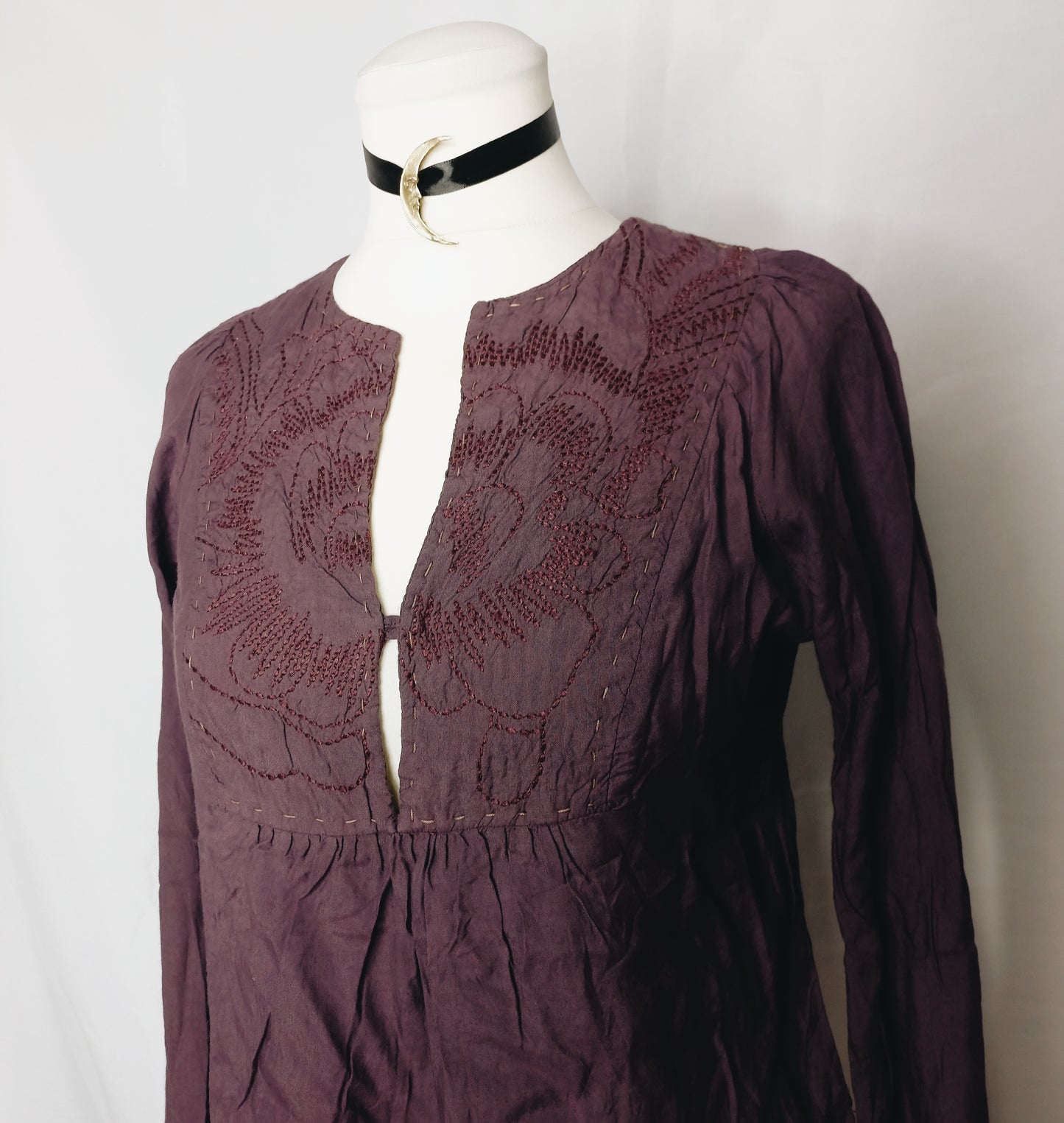 Witchy 90s Embroidered Blouse - S