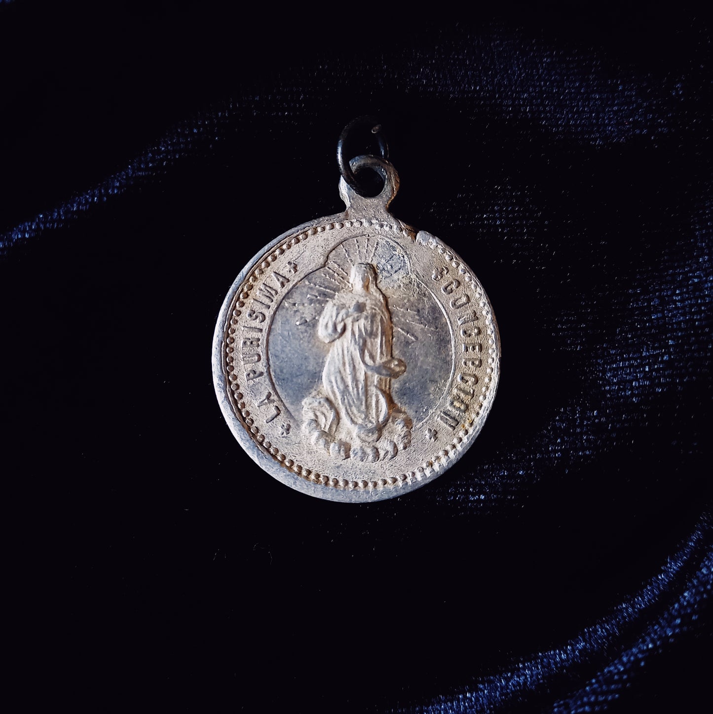 Antique Mini Pendant A