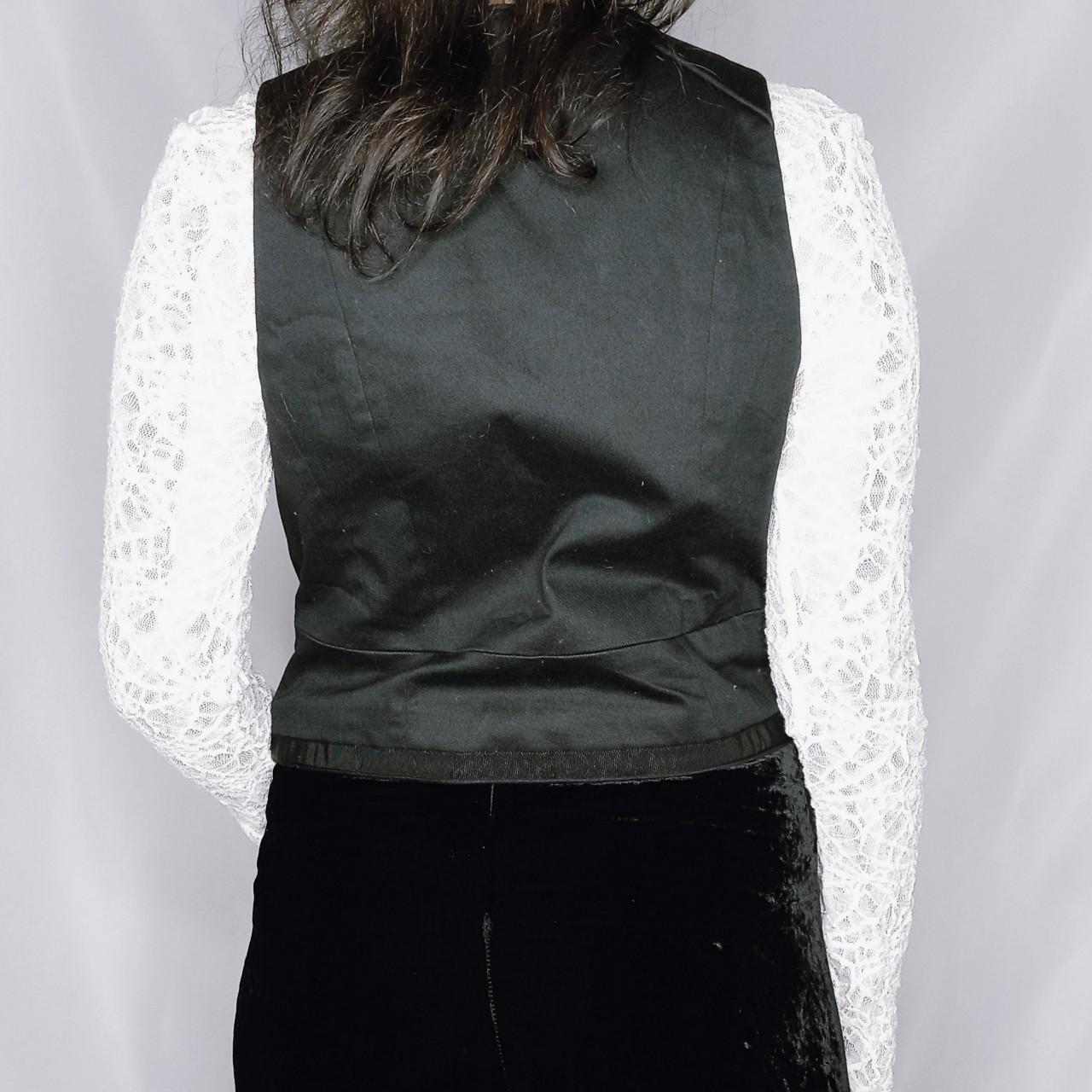 Embroidery Vest - M