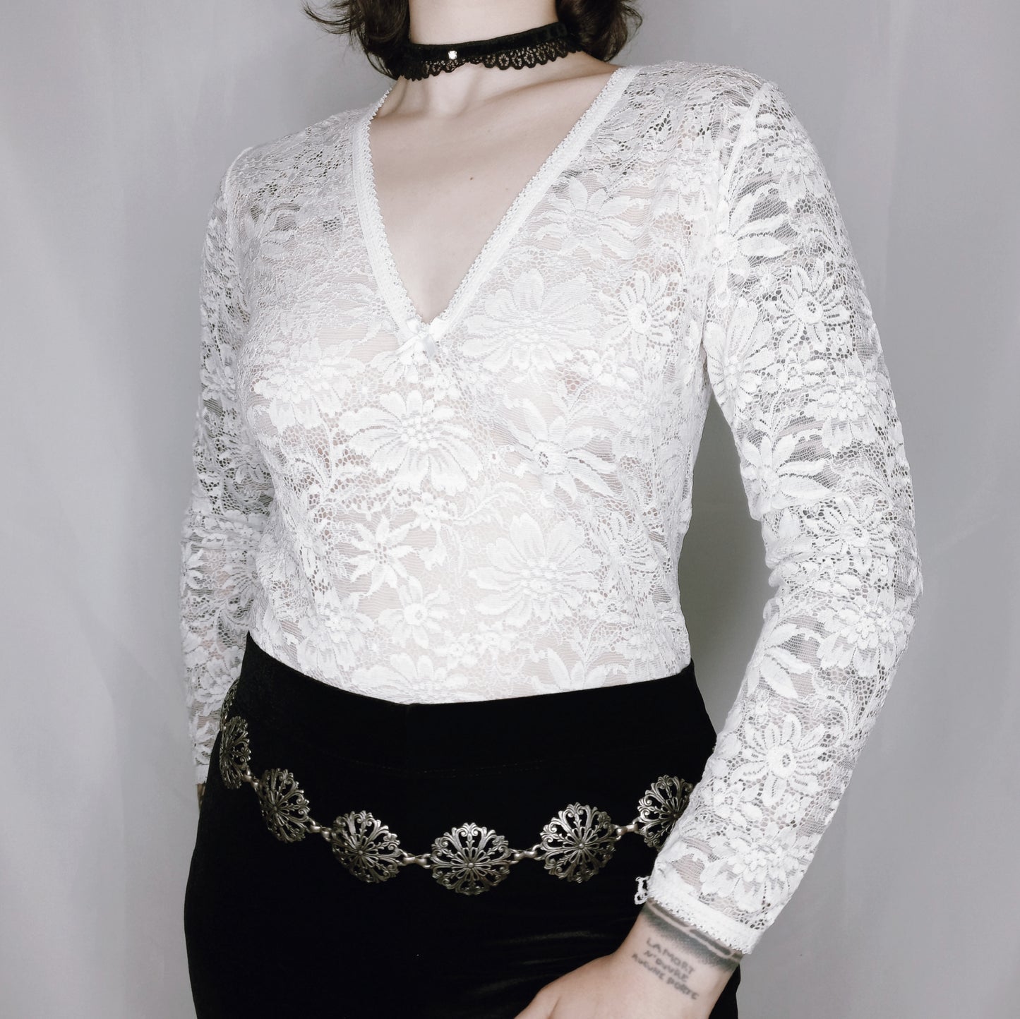 White Sheer Sweetheart Lace Top - M