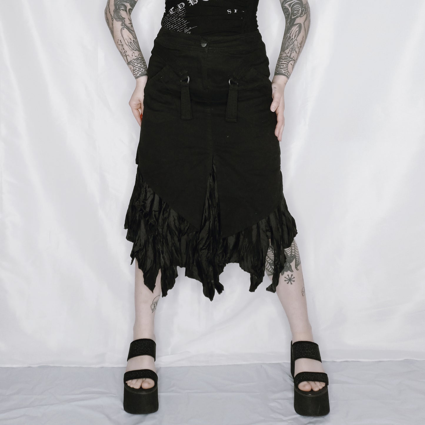 90s Witch Asymmetrical Cargo Skirt - M